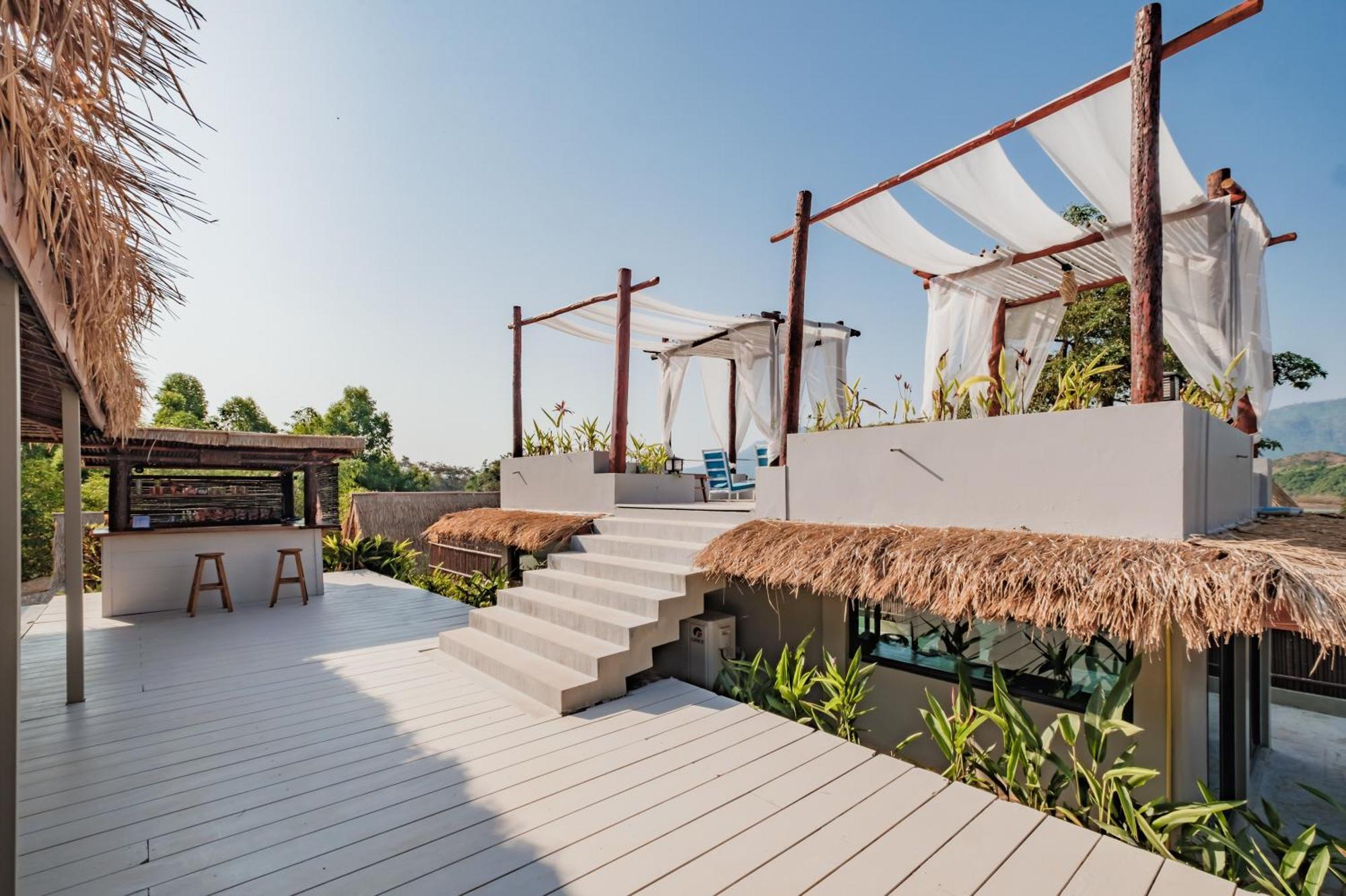 The Sanctuary Nam Ngum Beach Resort Vang Vieng Exterior foto